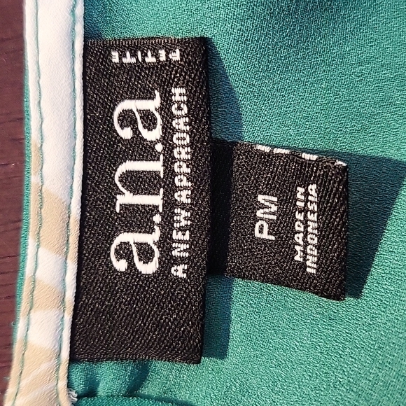 A.N.A. A NEW APPROACH Large Floral Ruffled Blouse‎ PM - Picture 8 of 8